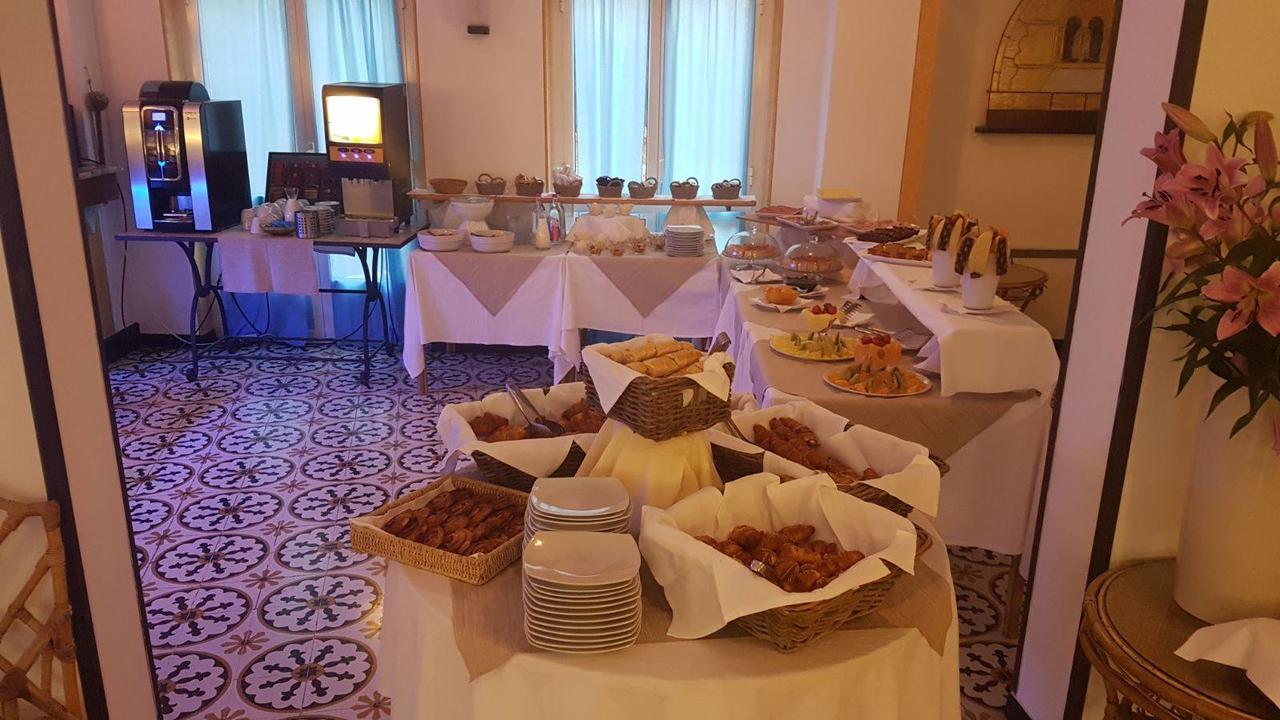 Hotel Arabesque 바리고티 외부 사진