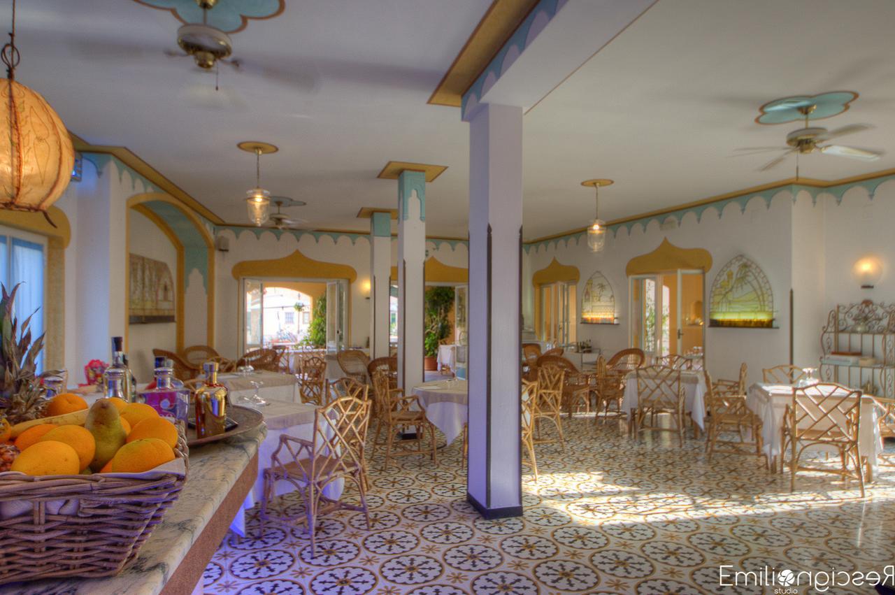 Hotel Arabesque 바리고티 외부 사진