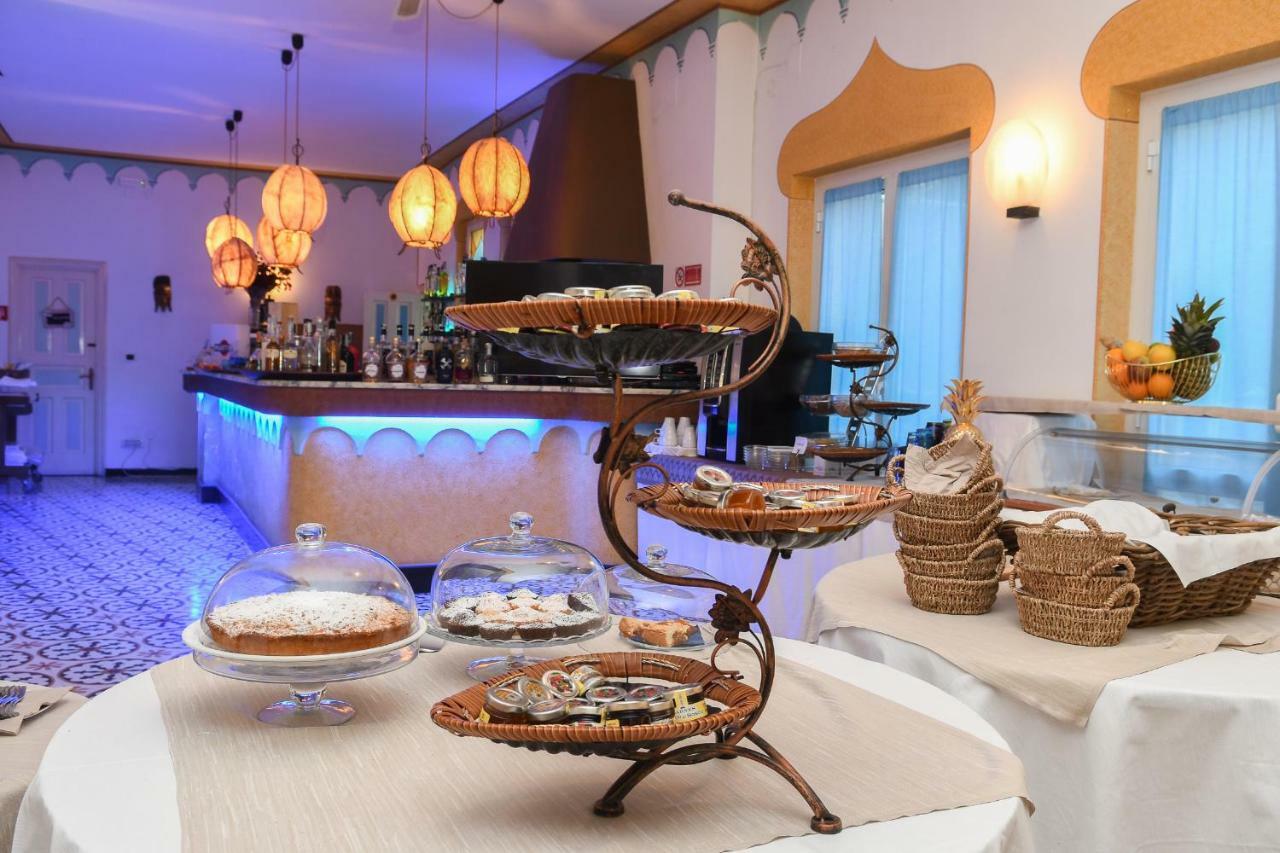 Hotel Arabesque 바리고티 외부 사진